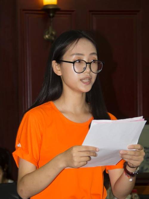 http://xyc.whu.edu.cn/__local/2/47/D8/19509DC1A5209EBBB22B5398C41_1A5DAE21_8043.jpg
